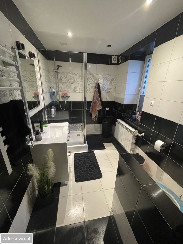 dom wolnostojący, 5 pokoi Brzezia. Zdjęcie 6