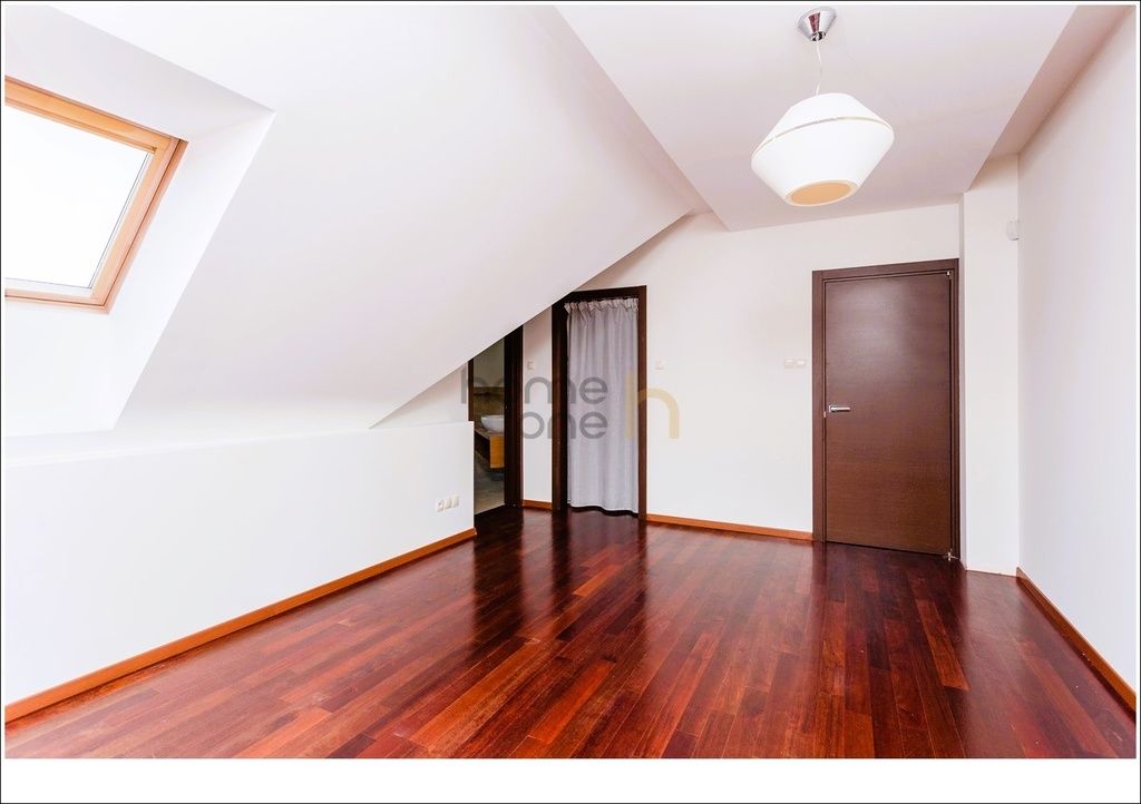 bliźniak, 6 pokoi Warszawa Wilanów. Zdjęcie 9