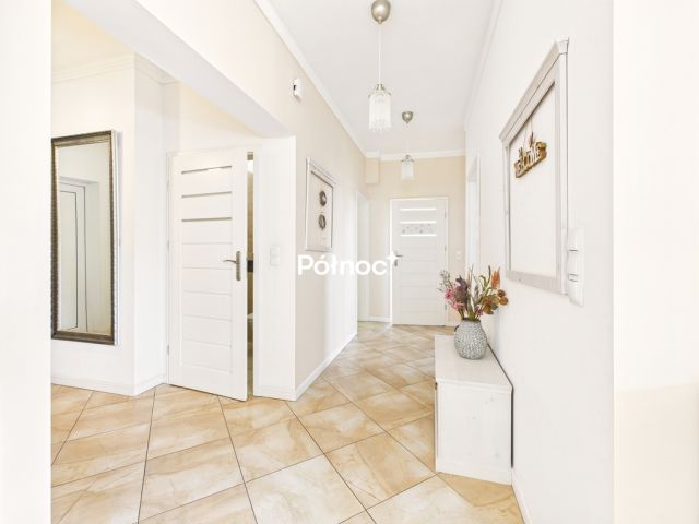 dom wolnostojący, 6 pokoi Ławki. Zdjęcie 15