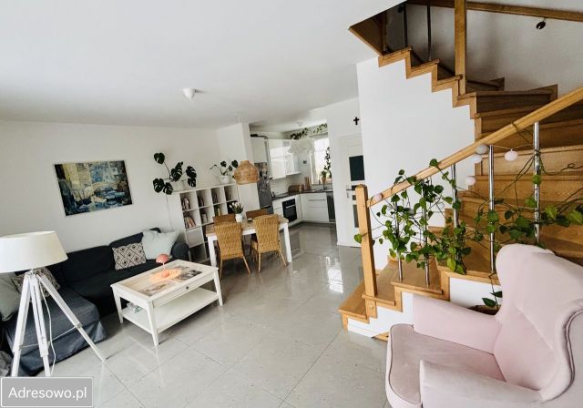 bliźniak, 3 pokoje Banino, ul. Księżycowa. Zdjęcie 1