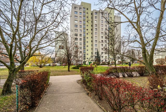 Mieszkanie 3-pokojowe Warszawa Ursynów, ul. Hawajska. Zdjęcie 2