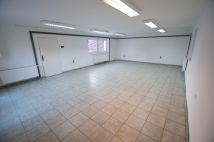 Nieruchomość komercyjna Katowice Ochojec, ul. Koników Polnych. Zdjęcie 3