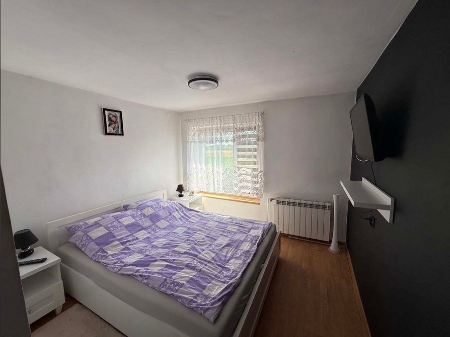 dom wolnostojący, 7 pokoi Parzęczew. Zdjęcie 26