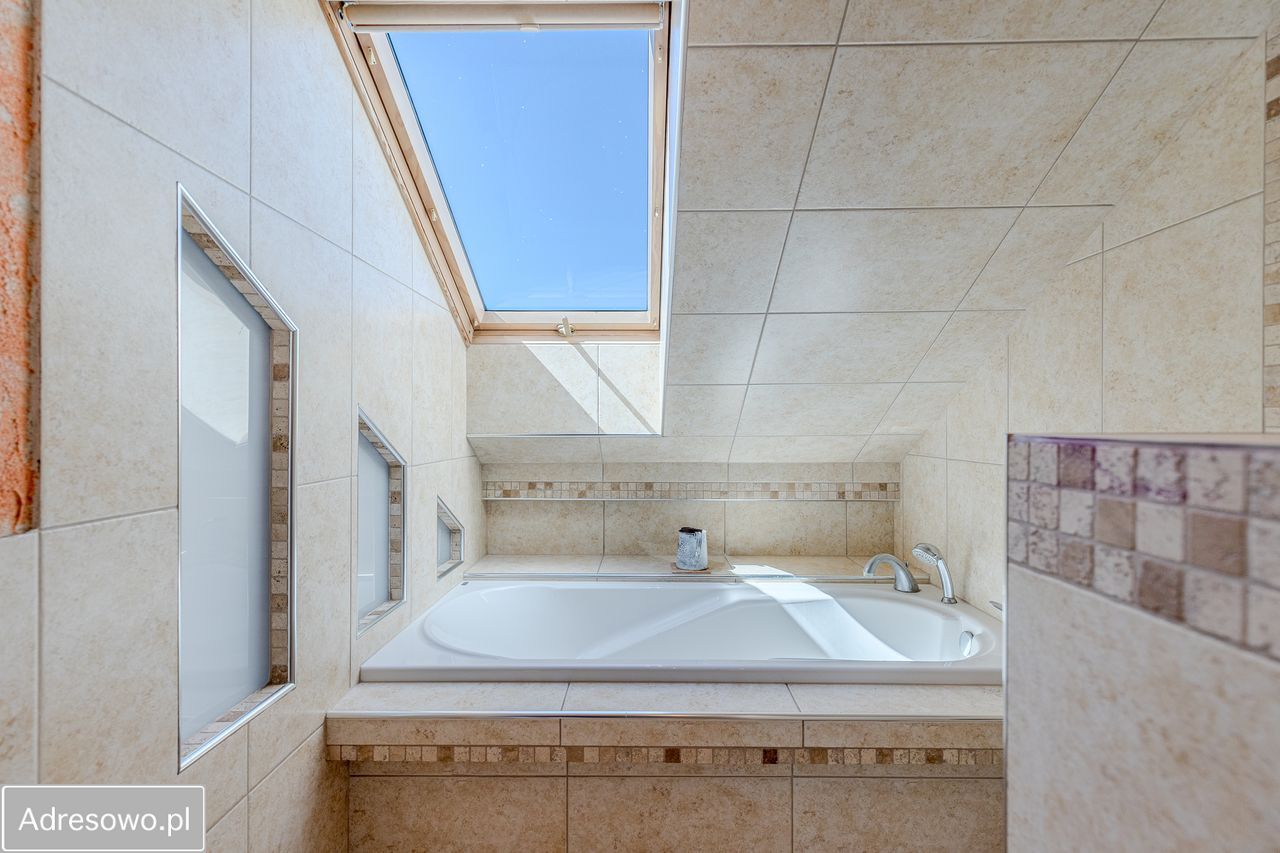 Mieszkanie 4-pokojowe Siechnice, ul. Jarzębinowa. Zdjęcie 8