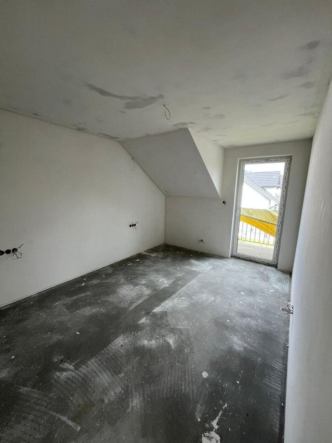 bliźniak, 4 pokoje Rzuchowa. Zdjęcie 10