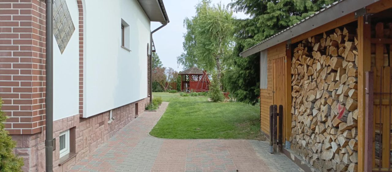 dom wolnostojący, 4 pokoje Krzywe. Zdjęcie 3