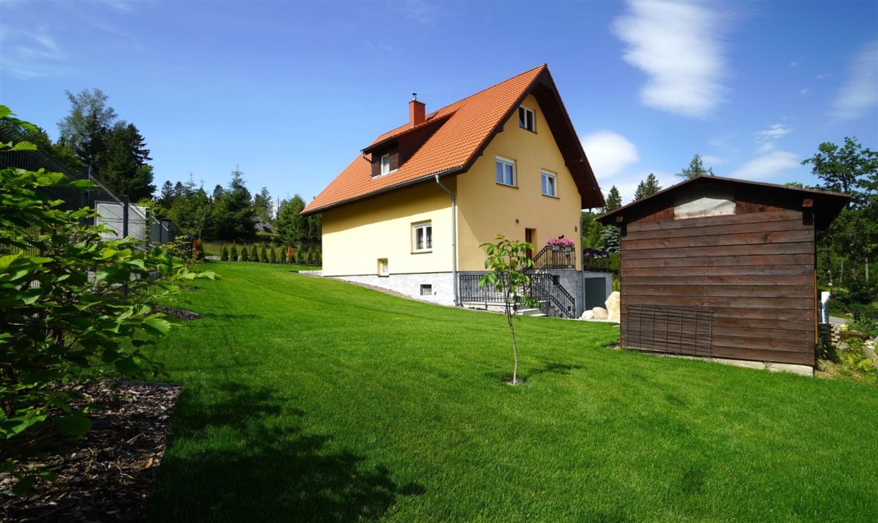 dom wolnostojący, 6 pokoi Szklarska Poręba Biała Dolina, ul. Zdrojowa. Zdjęcie 5