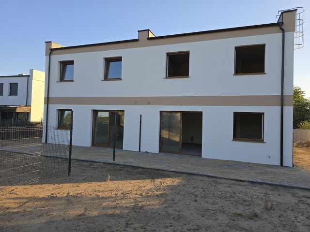 Mieszkanie 3-pokojowe Pamiątkowo, ul. Baborowska. Zdjęcie 1