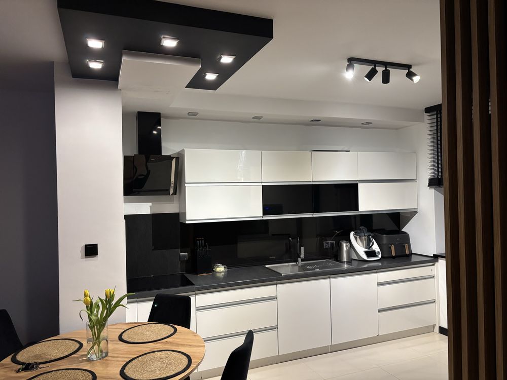 Mieszkanie 3-pokojowe Świdnica. Zdjęcie 5