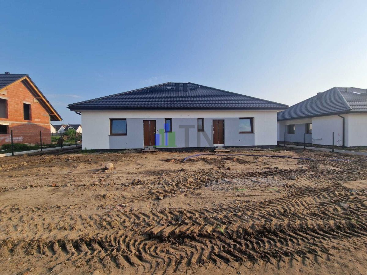 bliźniak, 4 pokoje Dobrzykowice. Zdjęcie 14