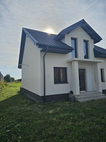 dom wolnostojący, 5 pokoi Radom Malenice, ul. Malenicka. Zdjęcie 1