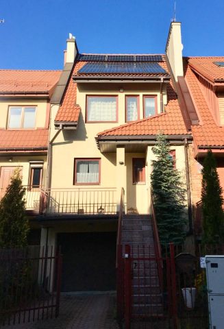 dom szeregowy, 5 pokoi Łódź Stoki, ul. Bronisława Czecha. Zdjęcie 1