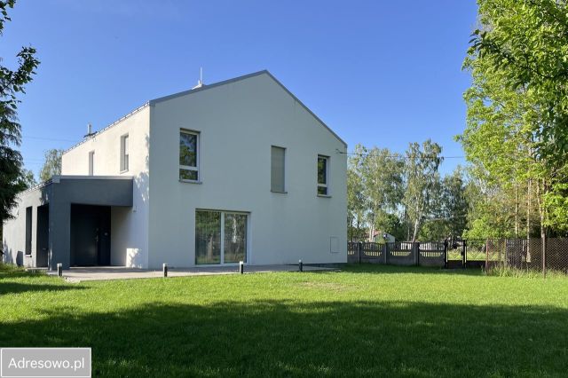dom wolnostojący, 6 pokoi Jesionka, ul. Przejazdowa. Zdjęcie 1
