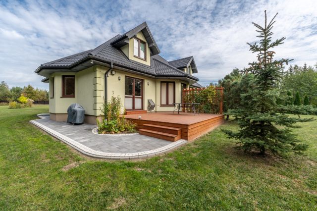 dom wolnostojący, 5 pokoi Kacice. Zdjęcie 1