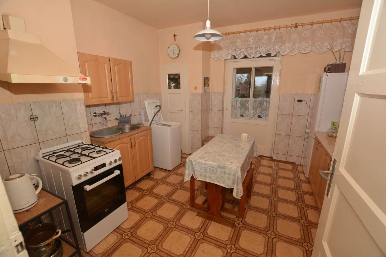 Mieszkanie 3-pokojowe Prochowice. Zdjęcie 4