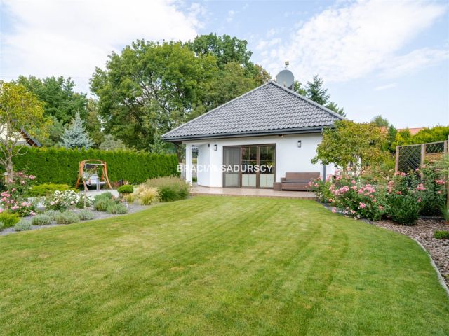 dom wolnostojący, 4 pokoje Szczodrkowice. Zdjęcie 3