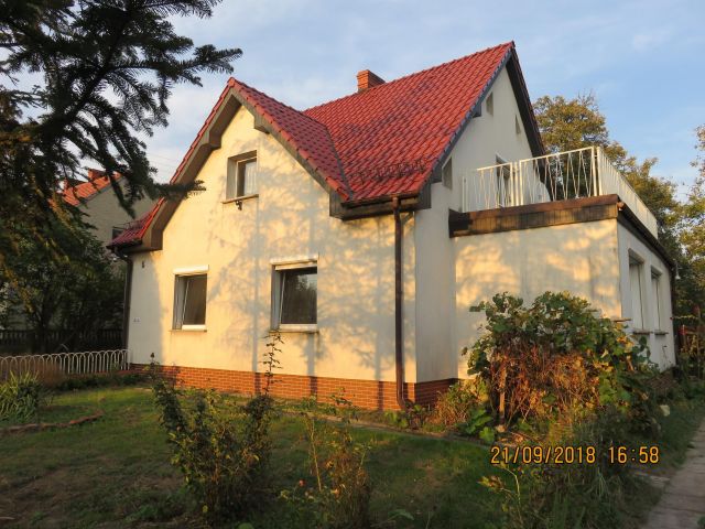 dom wolnostojący, 7 pokoi Żernica, ul. Olchowa. Zdjęcie 1