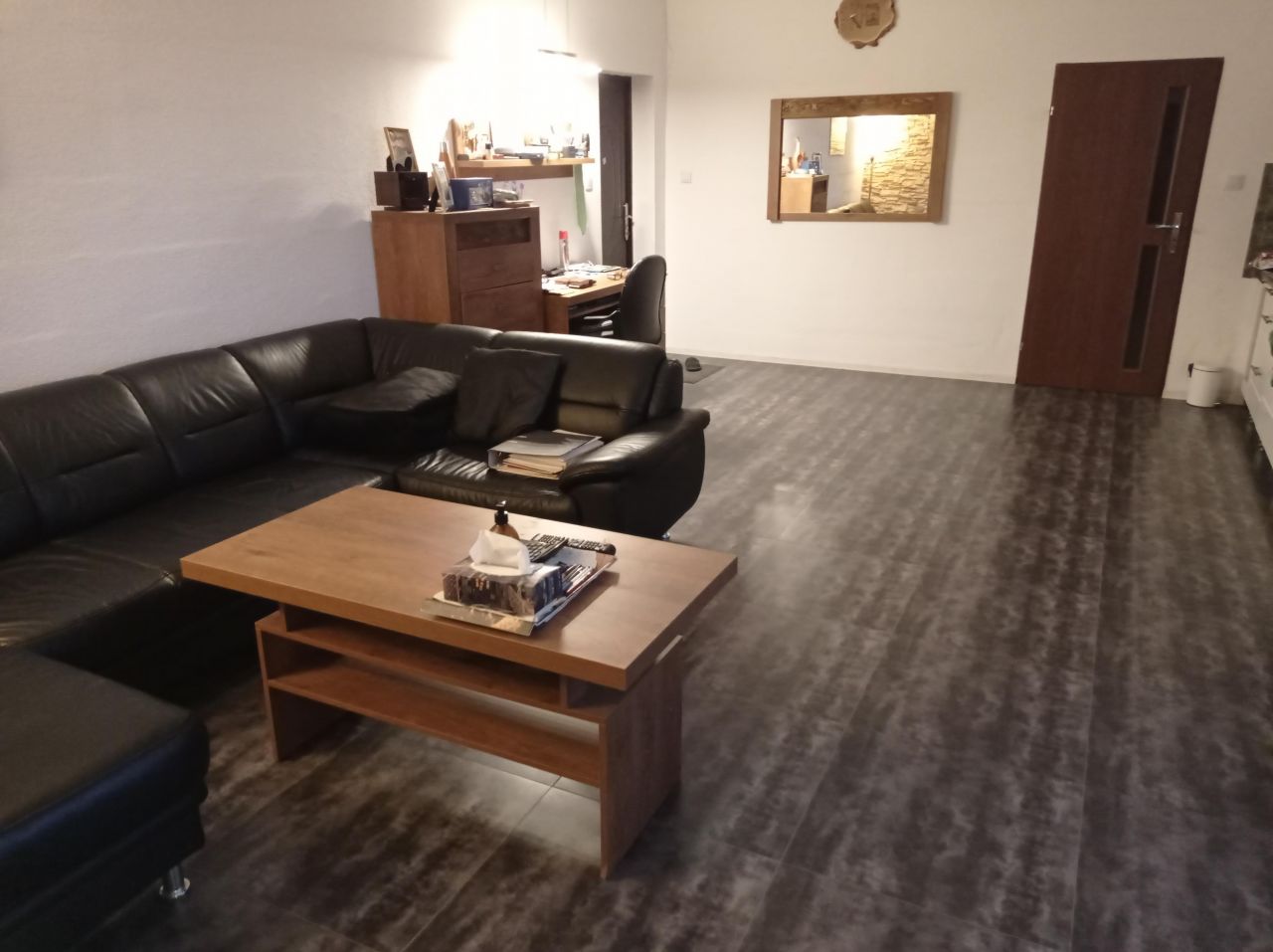 Hala/magazyn Stare Ślepce. Zdjęcie 18