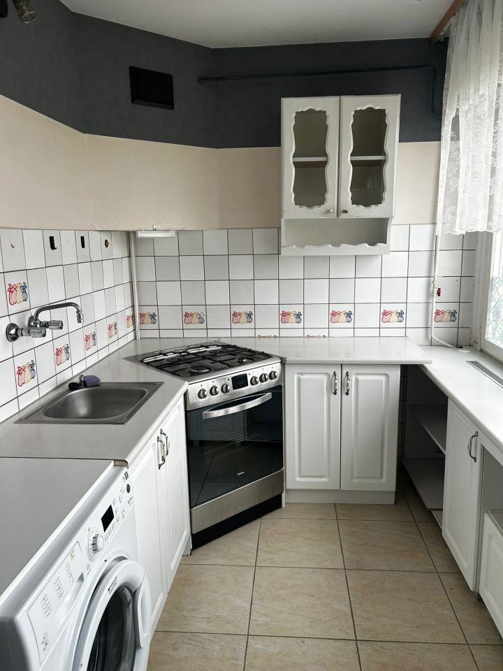 Mieszkanie 3-pokojowe Bełchatów, os. Budowlanych. Zdjęcie 11