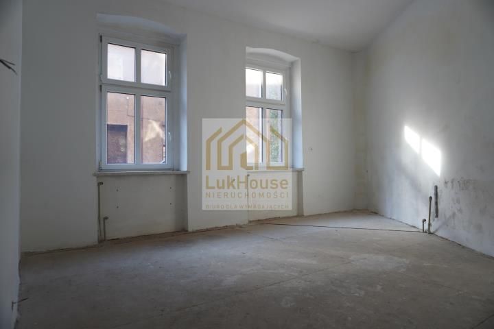 Mieszkanie 3-pokojowe Bytom, ul. Katowicka. Zdjęcie 3