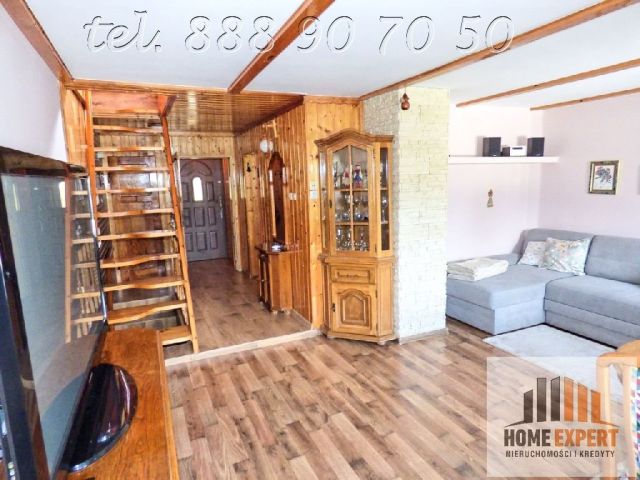 dom szeregowy, 4 pokoje Porajów, os. Piastowskie. Zdjęcie 2