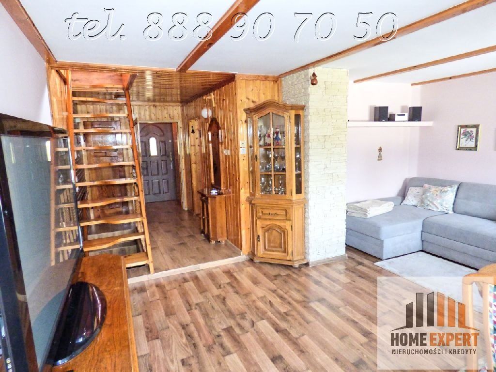 dom szeregowy, 4 pokoje Porajów, os. Piastowskie. Zdjęcie 2