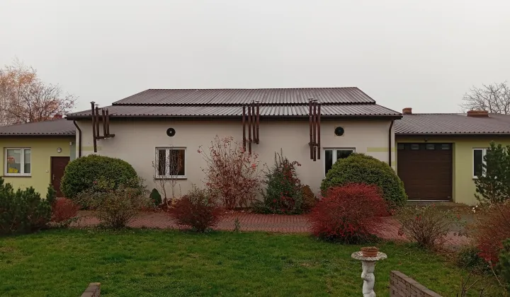 Nieruchomość komercyjna Osiecza Pierwsza