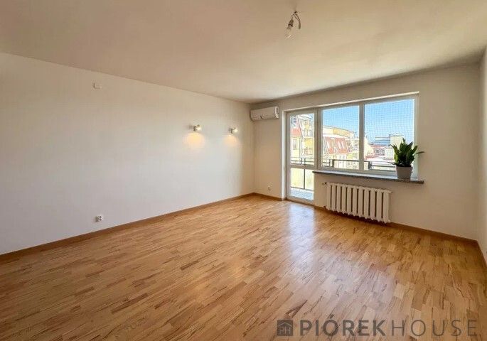 Mieszkanie 3-pokojowe Warszawa Kabaty, ul. Rybałtów. Zdjęcie 1