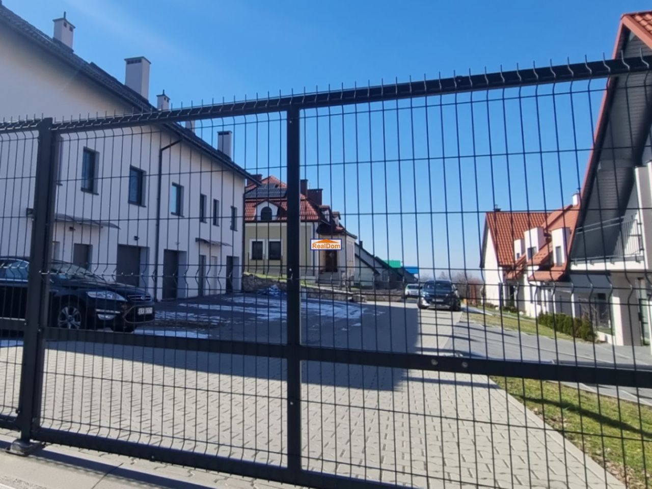 Mieszkanie 4-pokojowe Ochojno. Zdjęcie 3