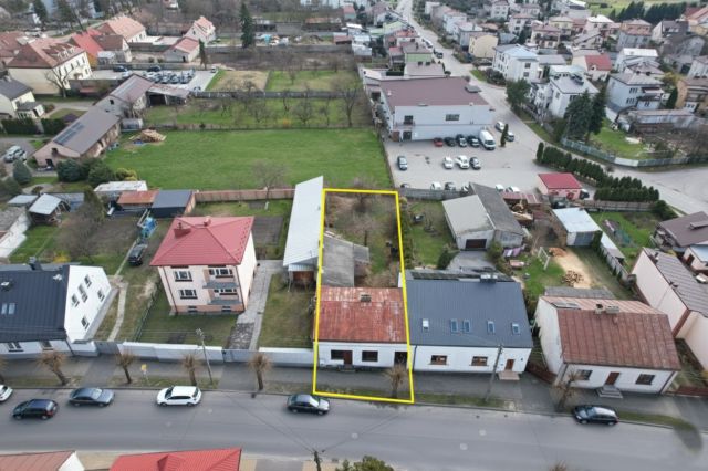 dom wolnostojący, 4 pokoje Janów Lubelski, ul. Wałowa. Zdjęcie 1