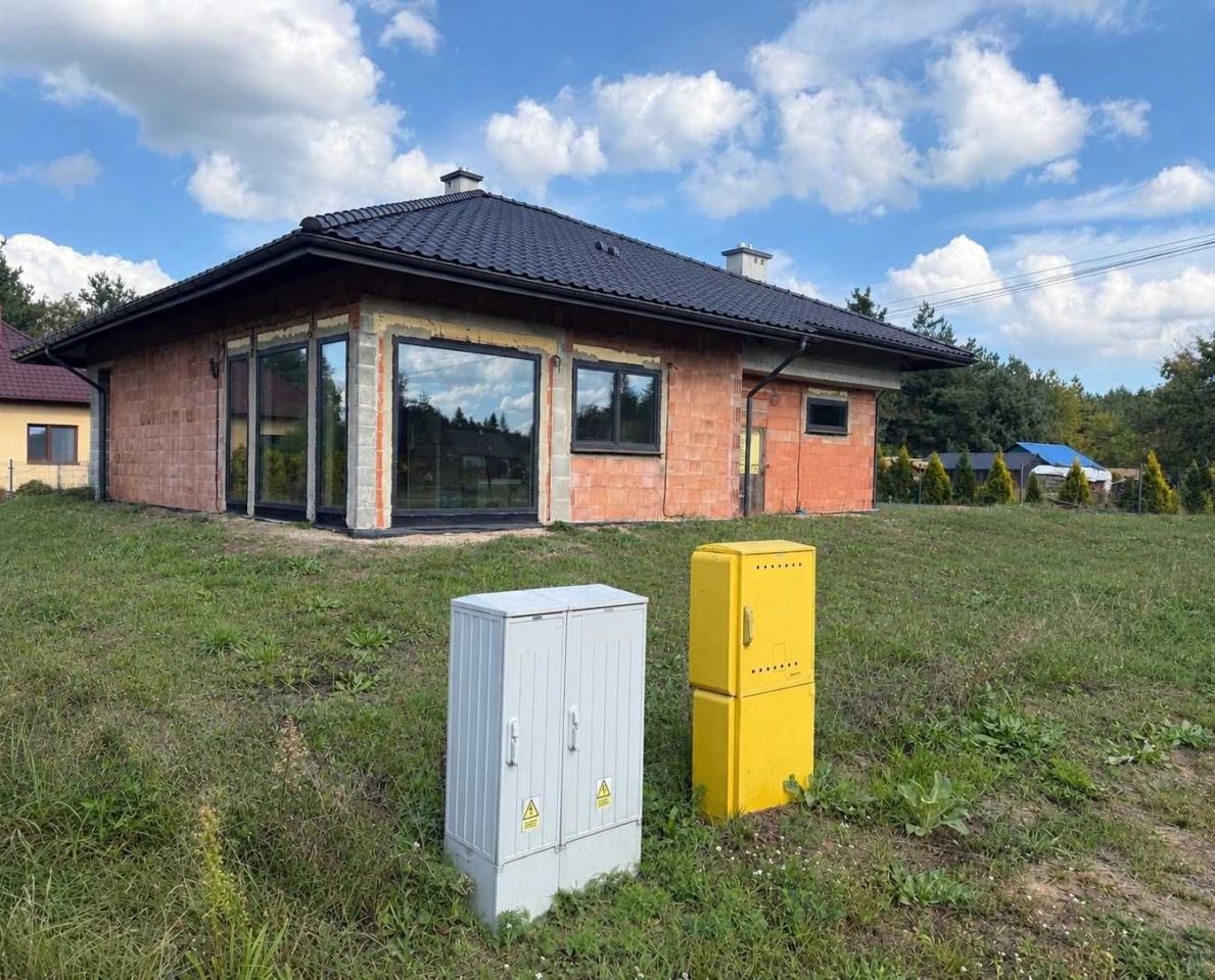 dom wolnostojący Kozłów. Zdjęcie 3
