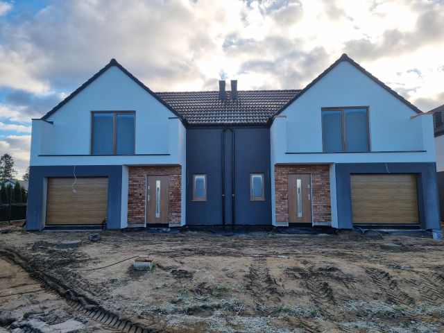 bliźniak Kębłowo, ul. Borówkowa. Zdjęcie 1