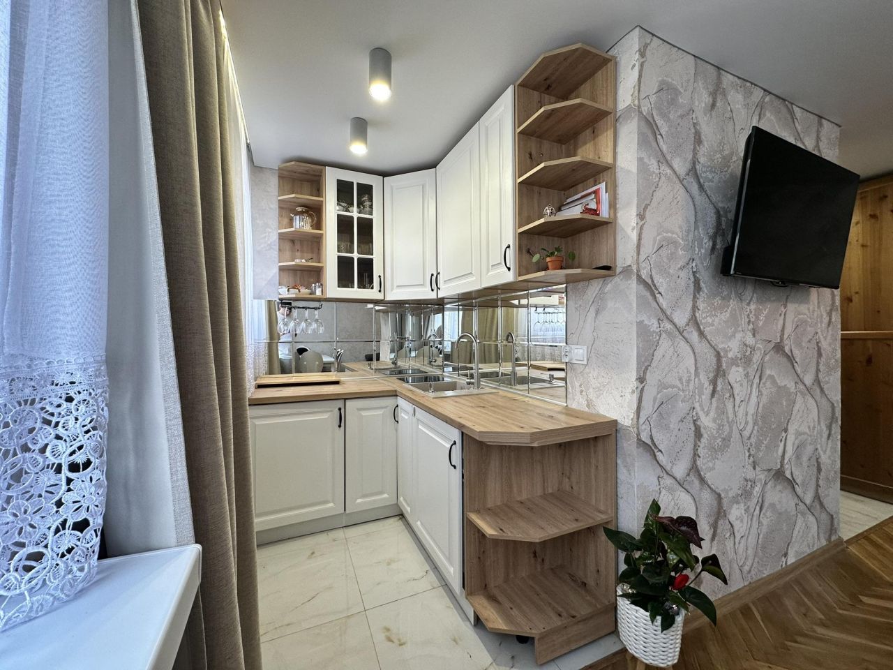 Mieszkanie 1-pokojowe Warszawa Wola, ul. Miła. Zdjęcie 3