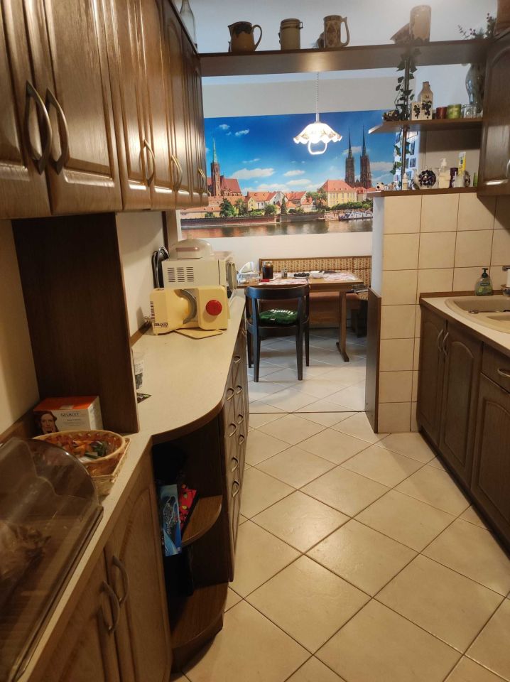 dom wolnostojący, 6 pokoi Strażów. Zdjęcie 7