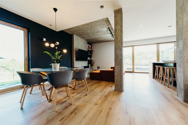 dom wolnostojący, 6 pokoi Siedliska Broniakówka. Zdjęcie 1