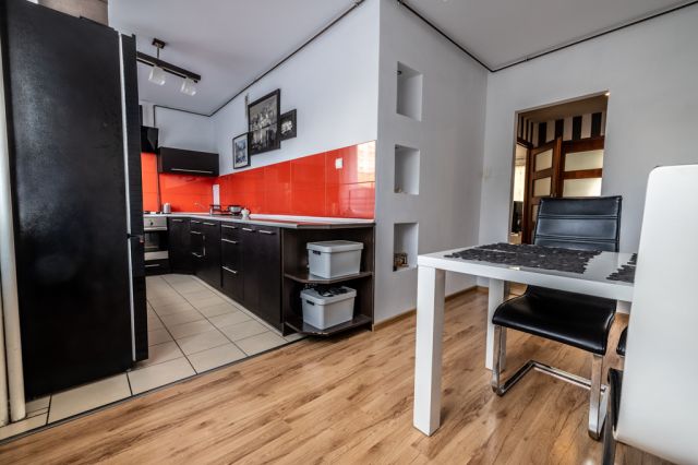 Mieszkanie 4-pokojowe Radom Ustronie, ul. Jurija Gagarina 25. Zdjęcie 1