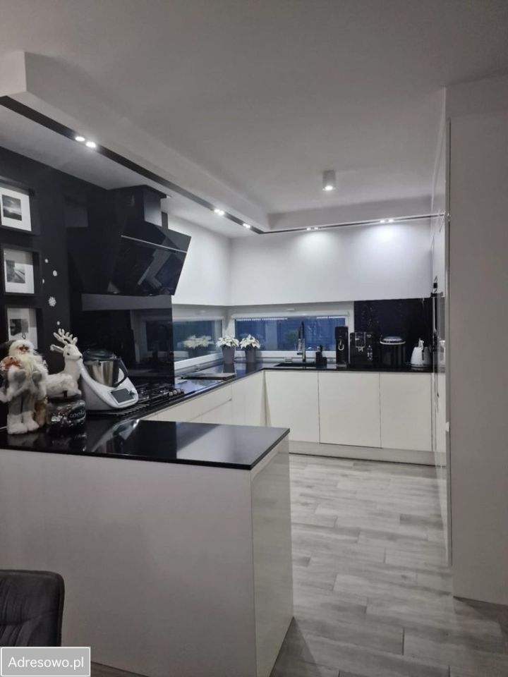 dom wolnostojący, 4 pokoje Serock, ul. Wyzwolenia. Zdjęcie 16