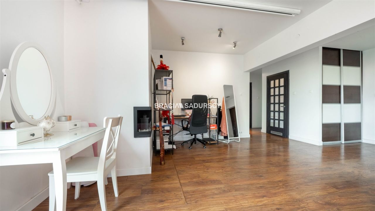 dom wolnostojący, 10 pokoi Kraków Prądnik Czerwony, ul. Promienistych. Zdjęcie 35