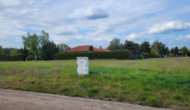 Działka budowlana Szkocja, ul. Wiosenna