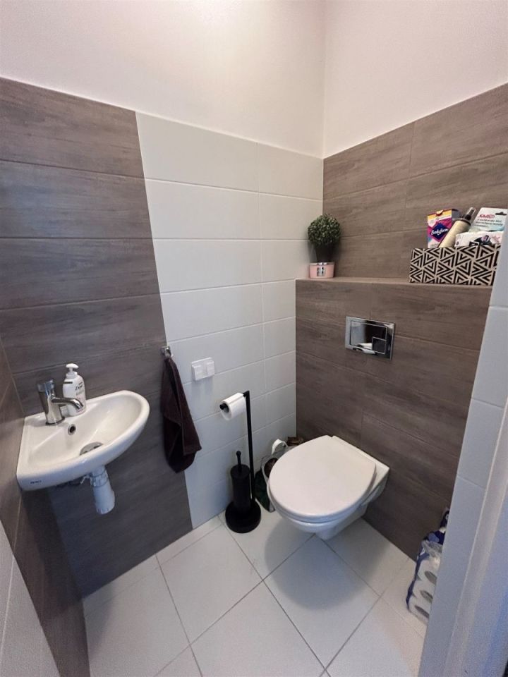 Mieszkanie 3-pokojowe Pabianice. Zdjęcie 7