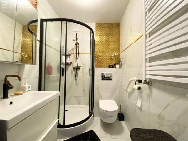 dom wolnostojący, 5 pokoi Sierosław. Zdjęcie 9