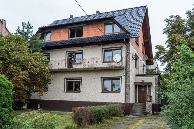 dom wolnostojący Ozimek, ul. Wyzwolenia. Zdjęcie 1