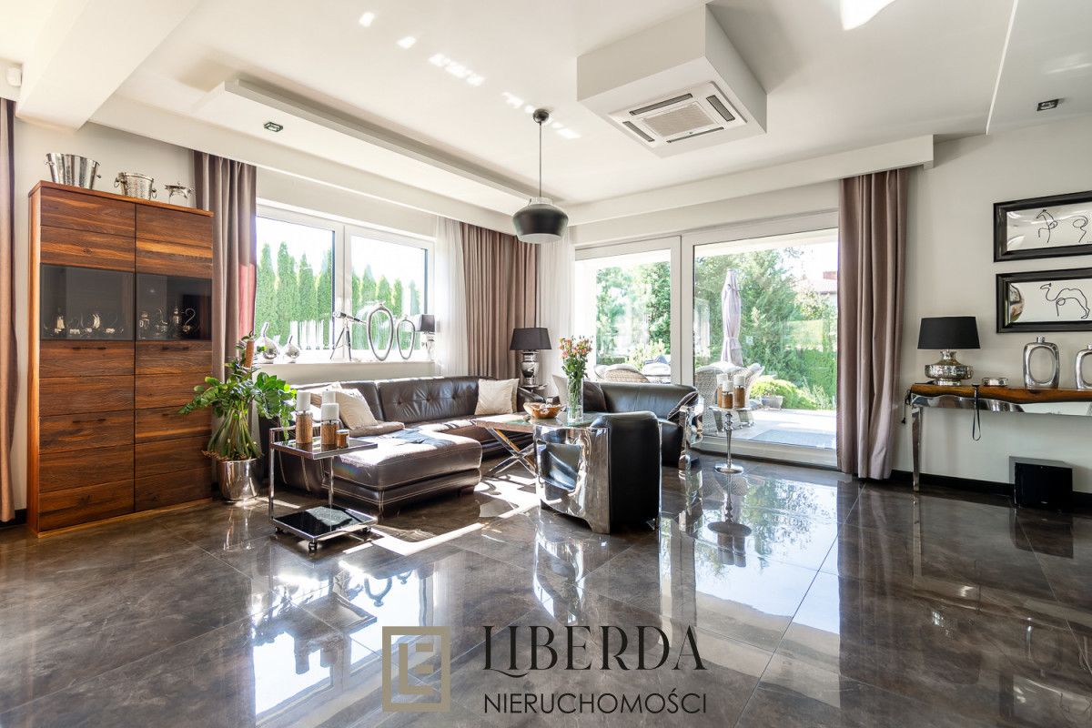 dom wolnostojący, 8 pokoi Uniszowice. Zdjęcie 4