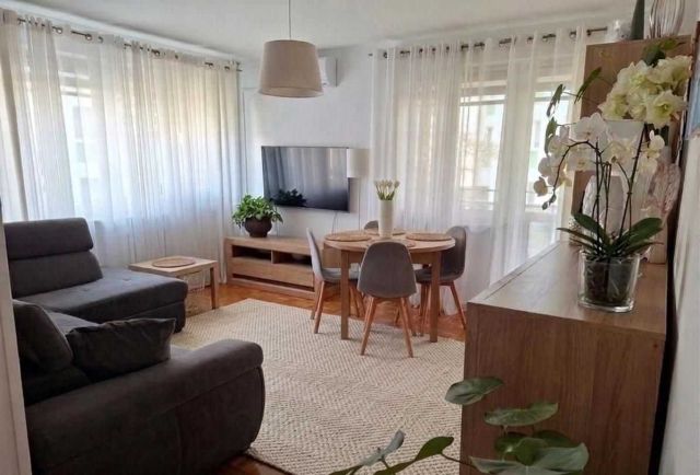 Mieszkanie 4-pokojowe Zamość, ul. Hetmana Jana Zamoyskiego. Zdjęcie 1