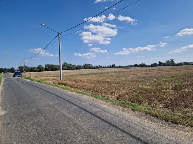 Działka rolno-budowlana Morawki. Zdjęcie 1