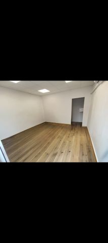 Lokal Łomianki Łomianki Górne, ul. Warszawska. Zdjęcie 2