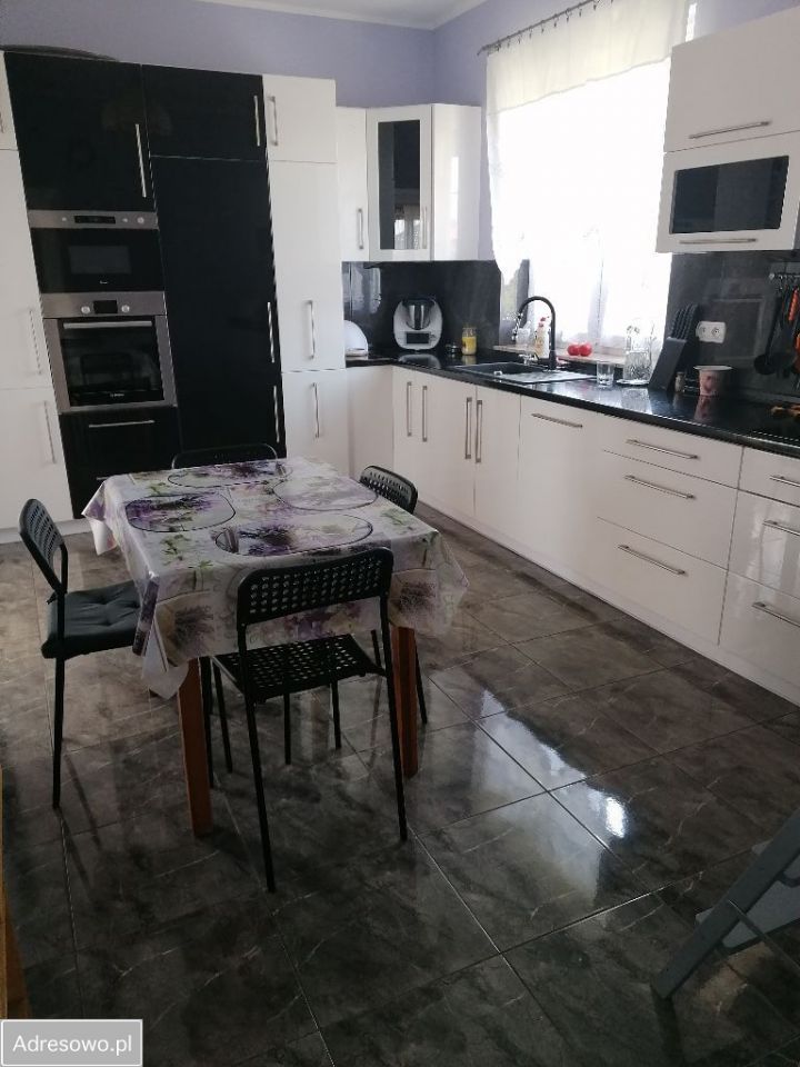 dom wolnostojący, 5 pokoi Strzelin. Zdjęcie 16