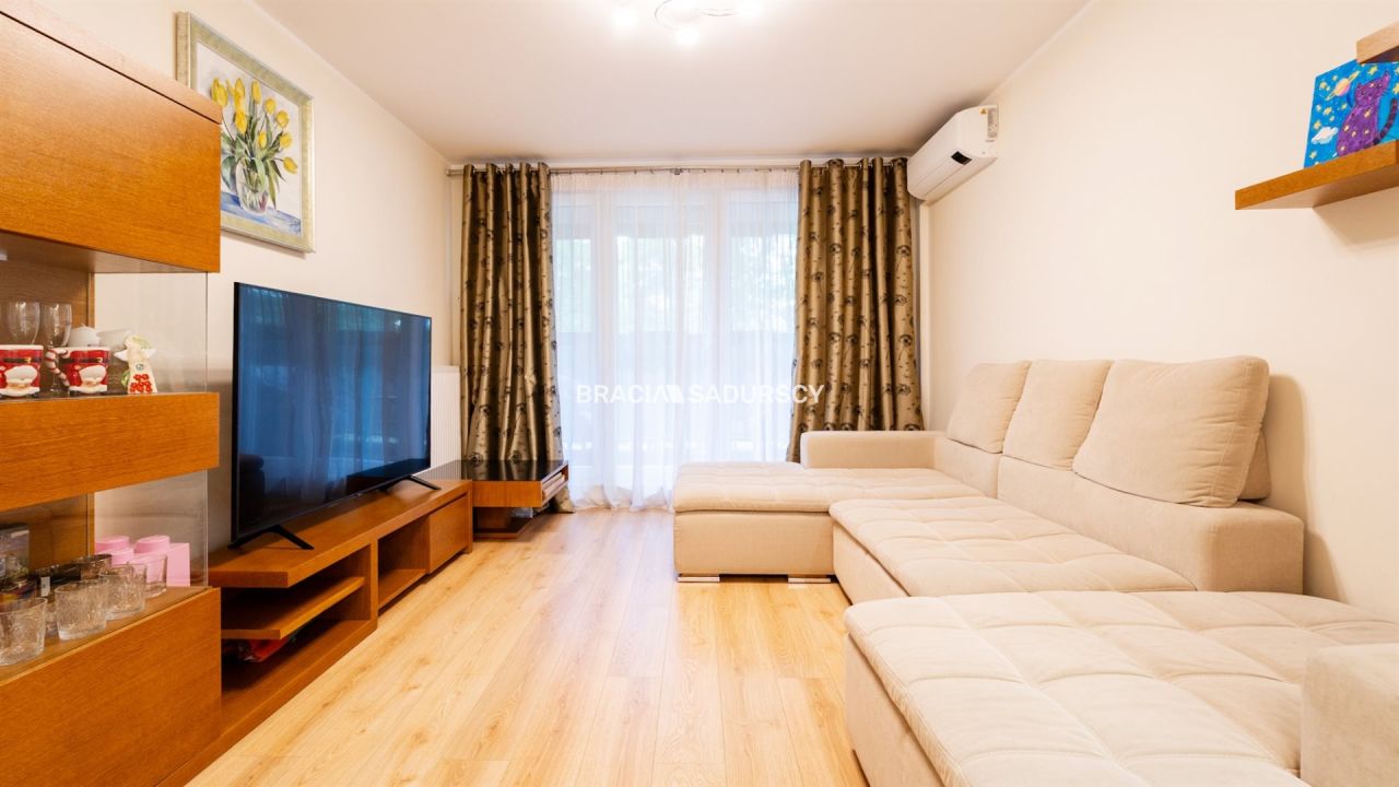 Mieszkanie 3-pokojowe Kraków Grzegórzki, ul. Bajeczna. Zdjęcie 5