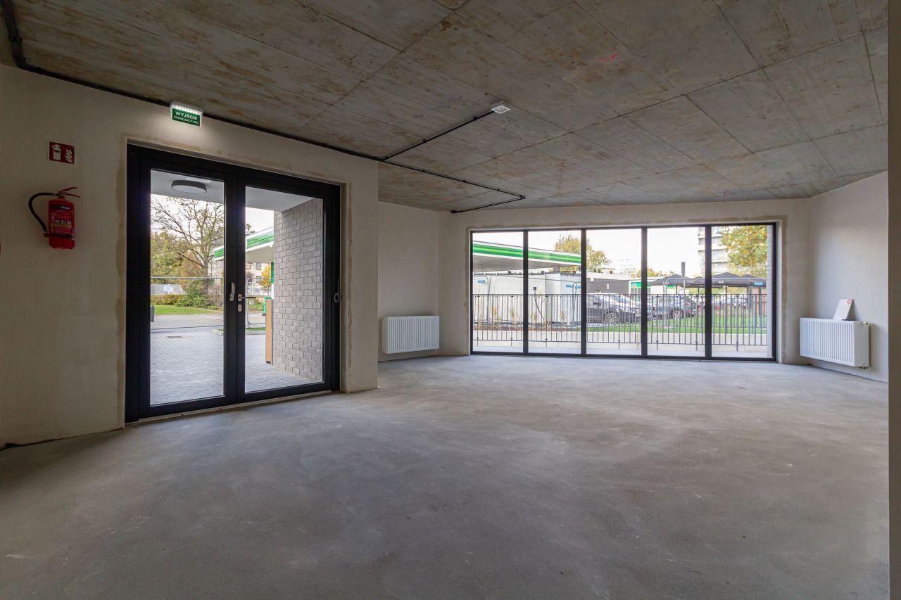 Lokal Kraków Prądnik Czerwony, ul. bp. Jana Prandoty. Zdjęcie 2