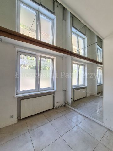 dom wolnostojący, 8 pokoi Jelenia Góra. Zdjęcie 10